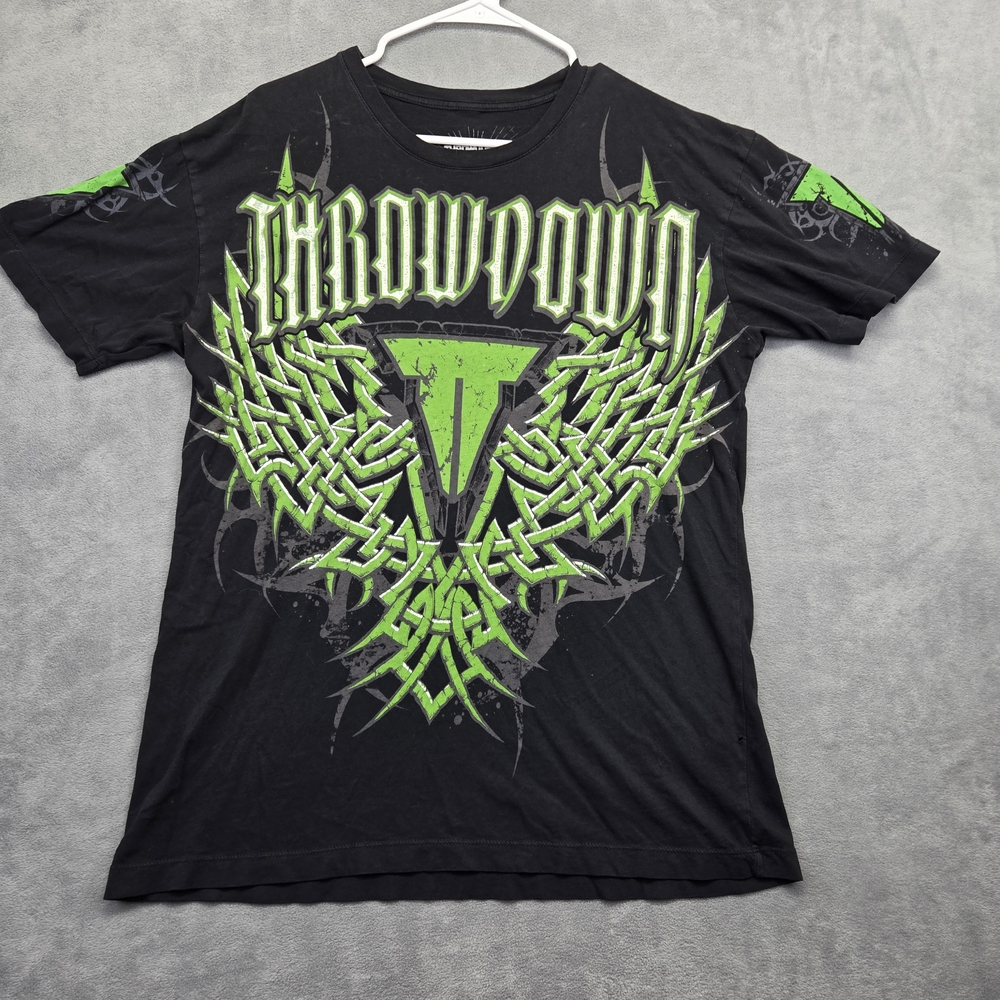 Vintage Throwdown Graphic Tee Size Large